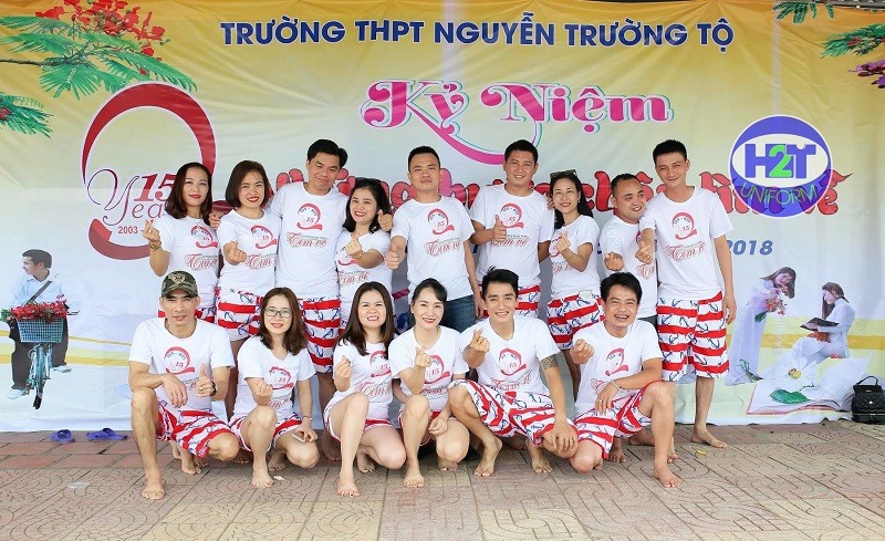 Đồng phục quà tặng, học lớp, nhóm