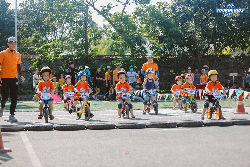 Những lợi ích đồng phục mầm non mang lại cho các bé