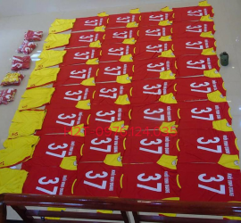 Áo quần bóng đá