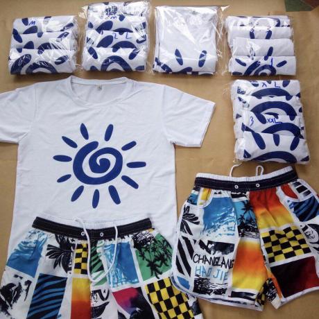 Quần áo đi biển